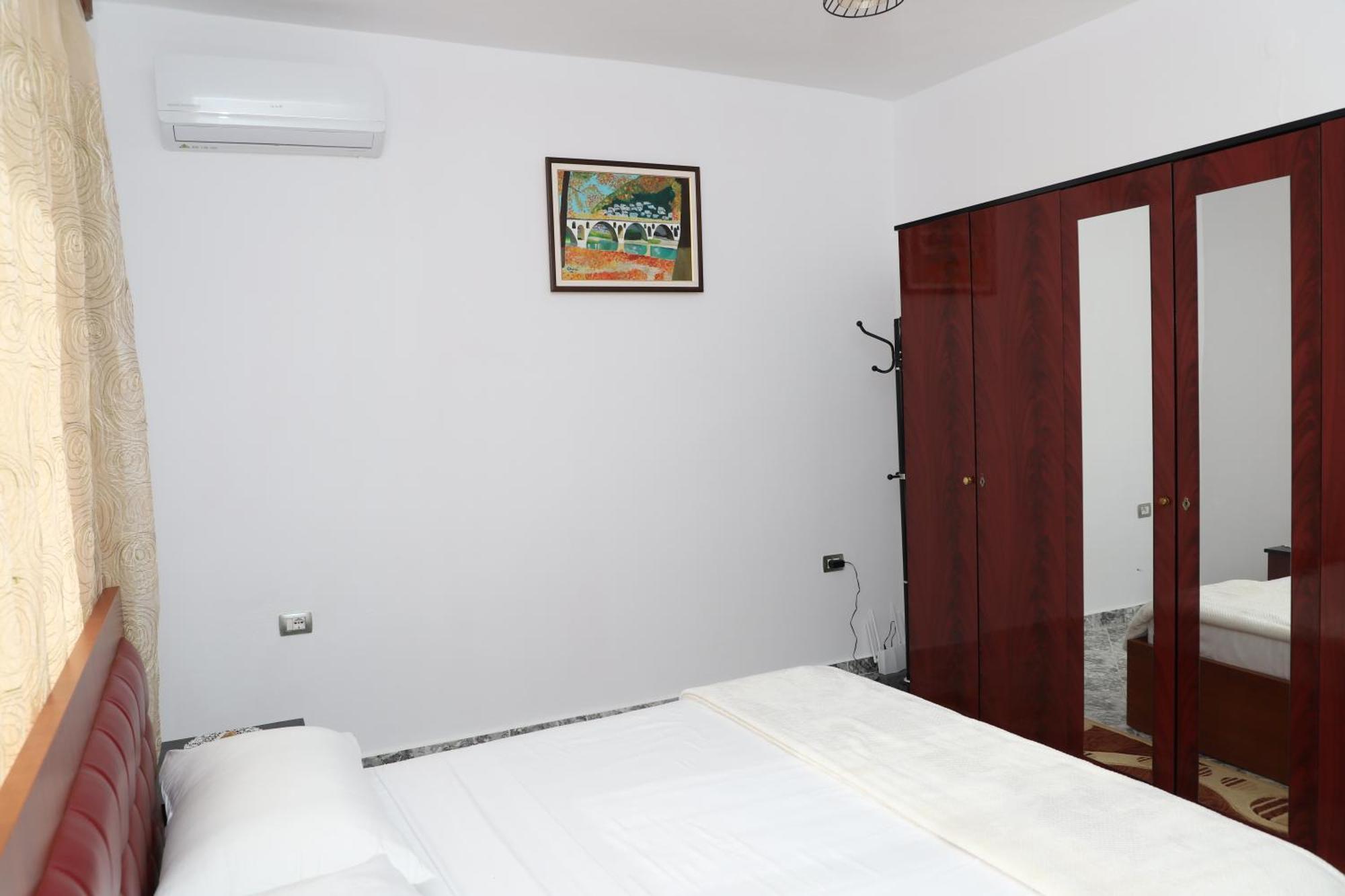 Villa Xherimeja Family Oasis Berat Room photo